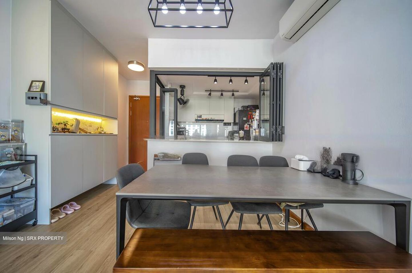 Burlington Square (D7), Apartment #465326661